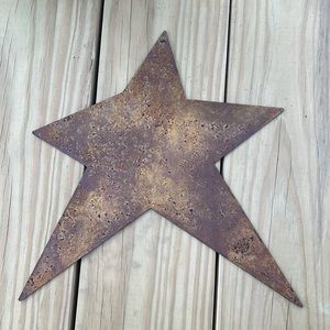 Rusty Metal Star - Vintage
